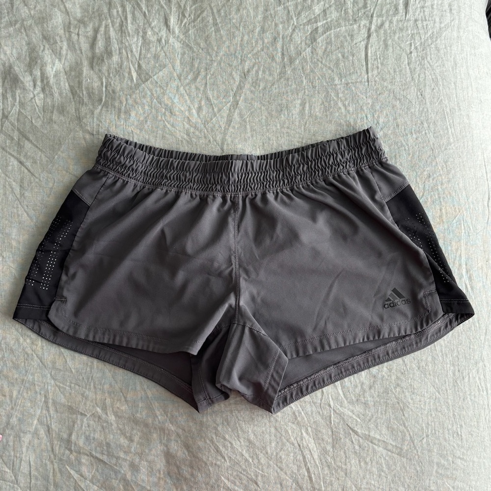 adidas Women’s Gray Athletic Shorts Size M